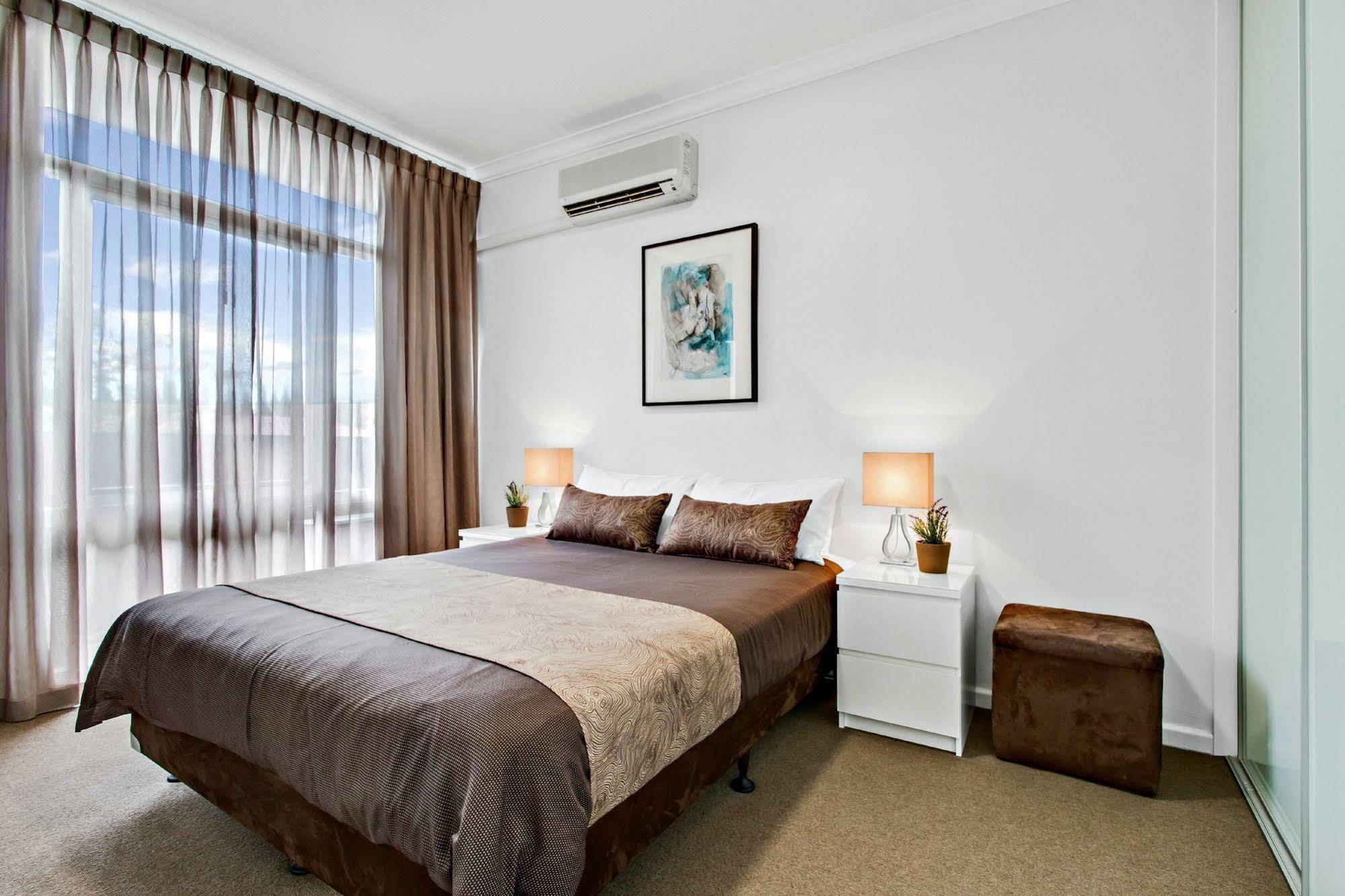 Adelaide Dress Circle Apartments - Ward Street Exteriör bild